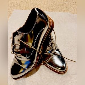 Metallic Silver ‘All Black Footwear’ Ladies Tuxedo Shoe